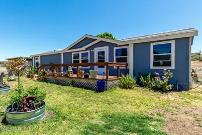 18415 Henry Coe Road, Peeples Valley, AZ 86332 - Photo 1