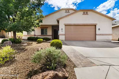 4276 N Pembroke Street, Prescott Valley, AZ 86314 - Photo 1
