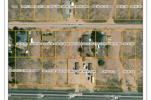 345 W Venice Way, Paulden, AZ 86334 - Photo 1