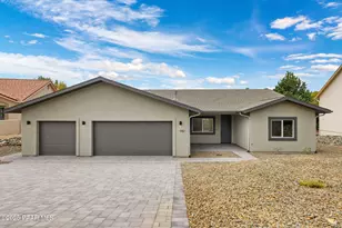 942 N Latigo Ln, Dewey-Humboldt, AZ 86327 - Photo 1