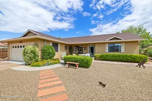 1077 N Cottonwood Spring Dr, Dewey-Humboldt, AZ 86327 - Photo 1