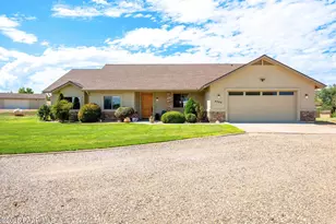 2399 W Westwind Rd, Chino Valley, AZ 86323 - Photo 1