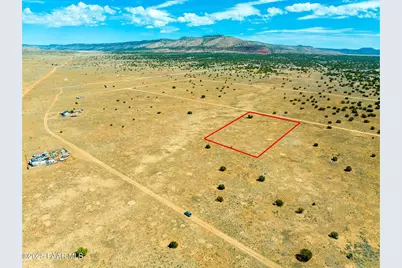 53297 N Arroyo Drive, Seligman, AZ 86337 - Photo 1