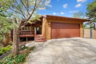 935 Garland Dr, Prescott, AZ 86305 - Photo 1