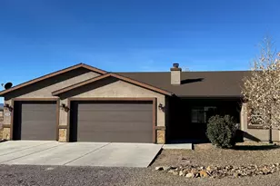 8646 N Crimson Canyon Rd, Prescott Valley, AZ 86315 - Photo 1