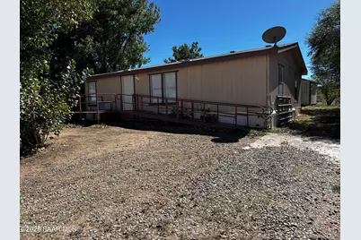 385 W Granada Drive, Paulden, AZ 86334 - Photo 1