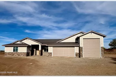 764 W Road 1 N, Chino Valley, AZ 86323 - Photo 1