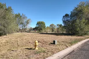 420 Robin Dr, Prescott, AZ 86305 - Photo 1