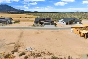 5627 Meridian Ct, Prescott, AZ 86305 - Photo 1