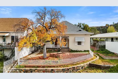 337 S Marina Street, Prescott, AZ 86303 - Photo 1