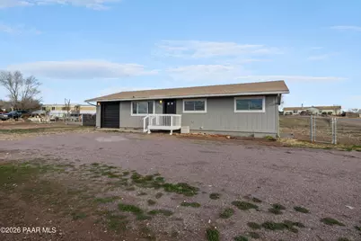 25355 N Catalina Street, Paulden, AZ 86334 - Photo 1