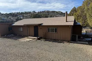 627 S Pinon Pl, Prescott, AZ 86303 - Photo 1