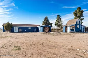 25850 N Poppy Dr, Paulden, AZ 86334 - Photo 1