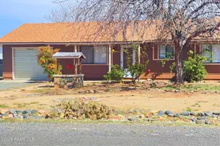 3029 N Indian Wells Dr, Prescott Valley, AZ 86314 - Photo 1