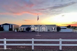 9810 N Full Moon Dr, Prescott Valley, AZ 86315 - Photo 1