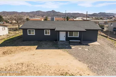 2565 S Hill Street, Dewey-Humboldt, AZ 86329 - Photo 1
