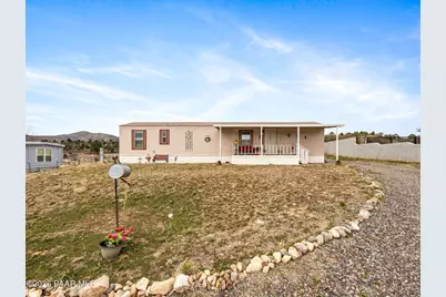 18420 S Frontier Road, Peeples Valley, AZ 86332 - Photo 1