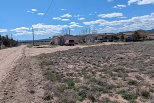 12 W Baja Rd, Paulden, AZ 86334 - Photo 1