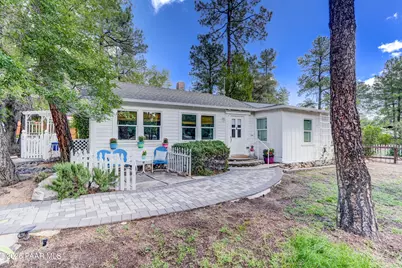 637 Carson Drive, Prescott, AZ 86303 - Photo 1