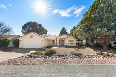 11055 E Lariat Lane, Dewey-Humboldt, AZ 86327 - Photo 1
