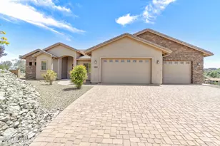 1921 Pinnacle Ln, Prescott, AZ 86301 - Photo 1