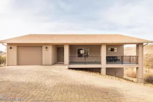 1592 N Debbie Dr, Prescott, AZ 86301 - Photo 1