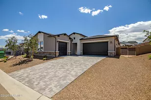 5235 Iron Vine Trl, Prescott, AZ 86301 - Photo 1