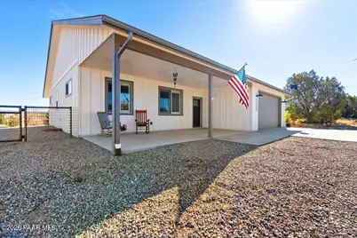 22367 N Malapai Ridge Road, Paulden, AZ 86334 - Photo 1