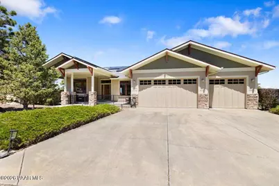 890 N Lakeview Drive, Prescott, AZ 86301 - Photo 1