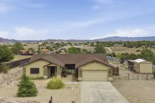 3755 N Cactus Dr, Chino Valley, AZ 86323 - Photo 1