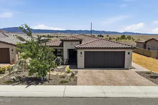 7061 N Robin Nest Ct, Prescott Valley, AZ 86315 - Photo 1
