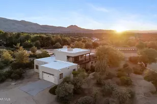 2715 W Green Brier Dr, Prescott, AZ 86305 - Photo 1