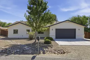 5530 N Long Rifle Rd, Prescott Valley, AZ 86314 - Photo 1