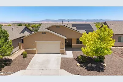 4253 N Pembroke Street, Prescott Valley, AZ 86314 - Photo 1
