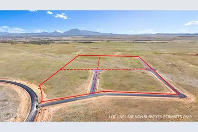 42 E1 Smoked Oak Circle, Prescott Valley, AZ 86315 - Photo 1