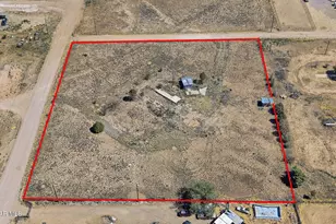 24695 N Catalina St, Paulden, AZ 86334 - Photo 1