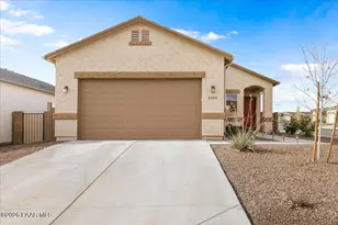 5194 N Elliot Ave, Prescott Valley, AZ 86314 - Photo 1