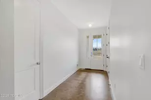11 Cook Ct, Millstone Township, NJ 08535 - Photo 31