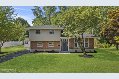 39 Koenig Lane, Freehold, NJ 07728 - Photo 1