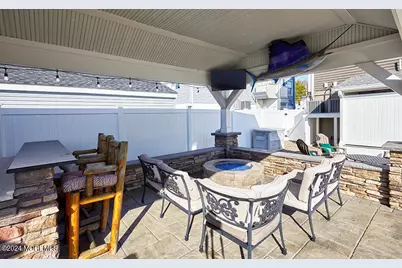 304 Arnold Avenue, Point Pleasant Beach, NJ 08742 - Photo 9