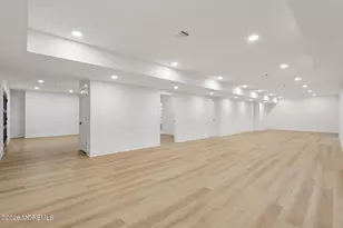 4 Fortune Ct, Freehold, NJ 07728 - Photo 95