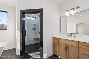 4 Fortune Ct, Freehold, NJ 07728 - Photo 75