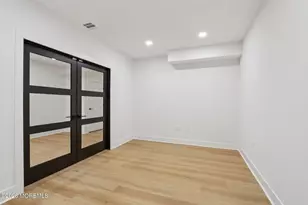 4 Fortune Ct, Freehold, NJ 07728 - Photo 93