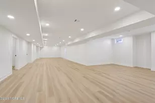 4 Fortune Ct, Freehold, NJ 07728 - Photo 87