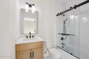 4 Fortune Ct, Freehold, NJ 07728 - Photo 51