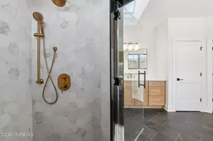 4 Fortune Ct, Freehold, NJ 07728 - Photo 61