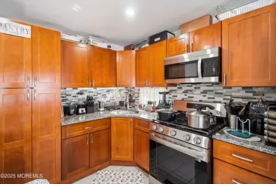 239 Lane C, Hazlet Township, NJ 07730 - Photo 11