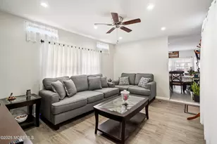 239 Lane C, Hazlet Township, NJ 07730 - Photo 9