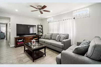 239 Lane C, Hazlet Township, NJ 07730 - Photo 7