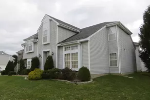 25 Citation Dr, Freehold, NJ 07728 - Photo 3